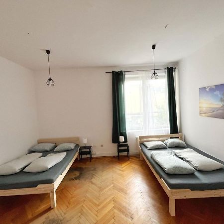 קרקוב Nice View Rooms In Old Town מראה חיצוני תמונה