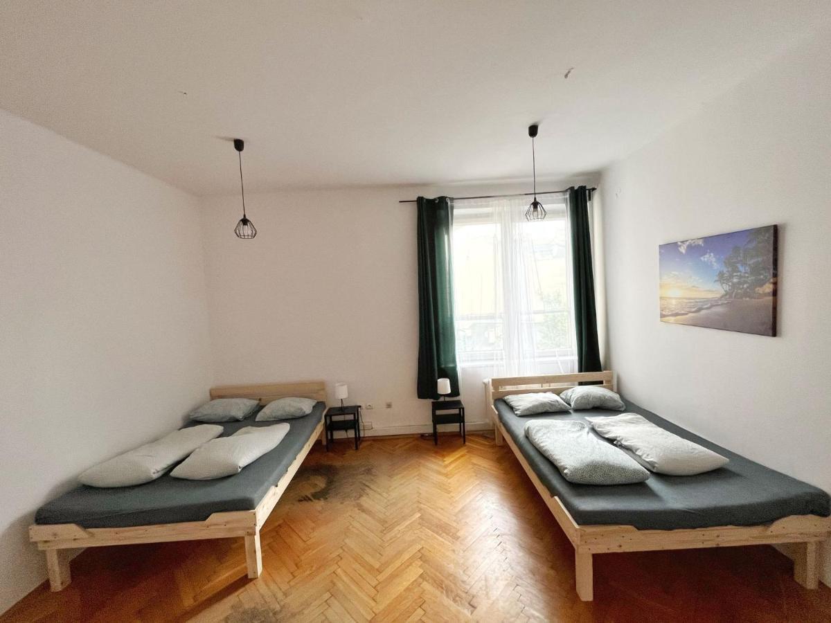 קרקוב Nice View Rooms In Old Town מראה חיצוני תמונה